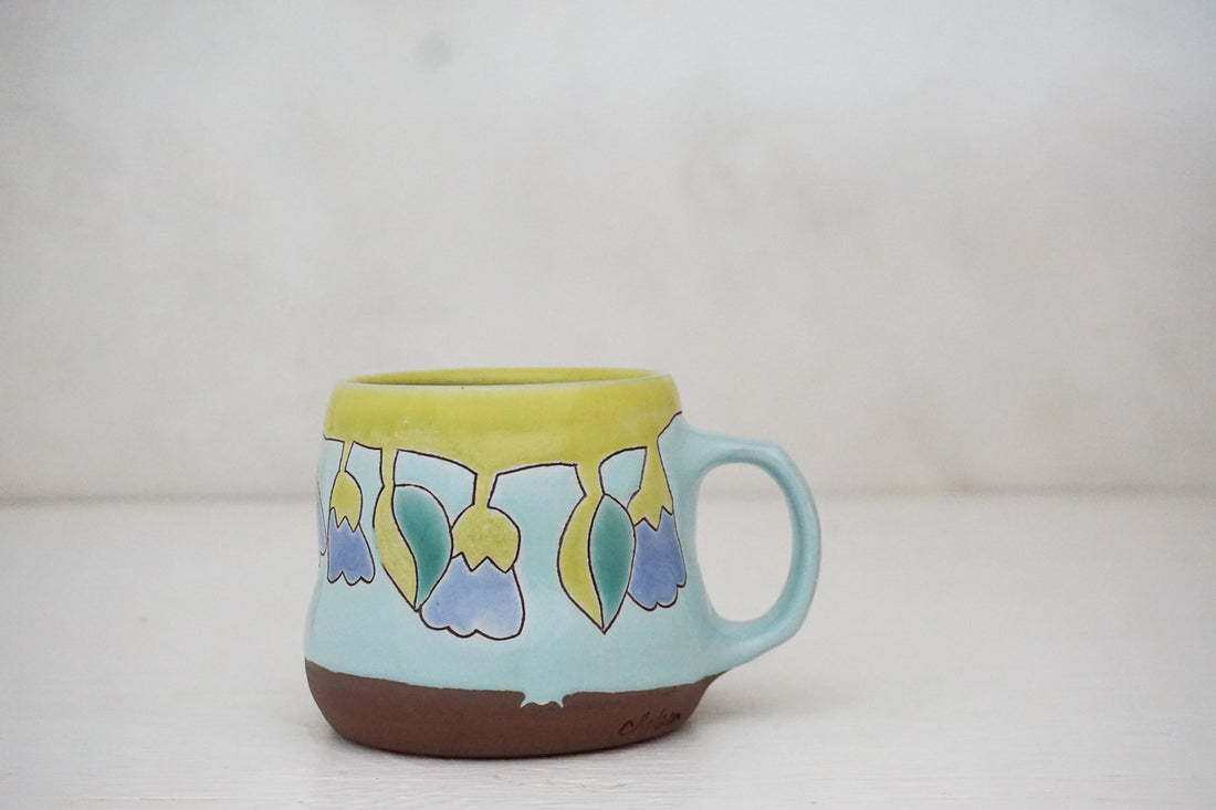 Sleepy flower mug image 0