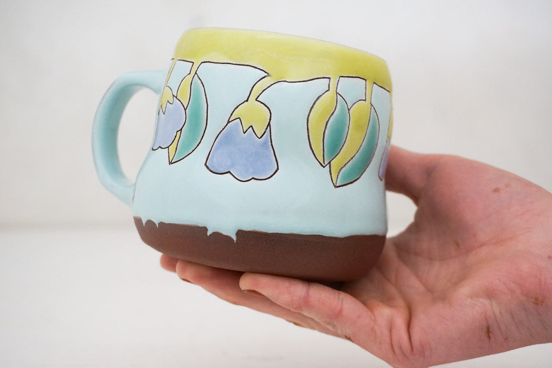 Sleepy flower mug image 1