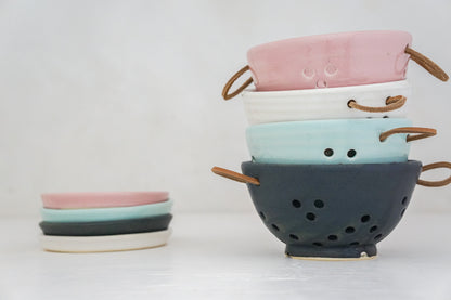 Small Berry bowl / water tray