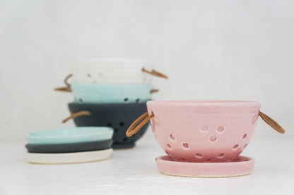 Small Berry bowl / water tray