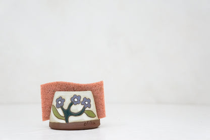 Forget-me-not sponge holder in BONE