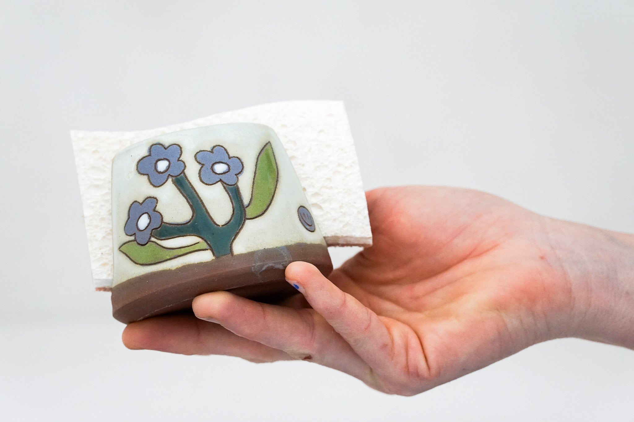 Forget-me-not sponge holder in BONE