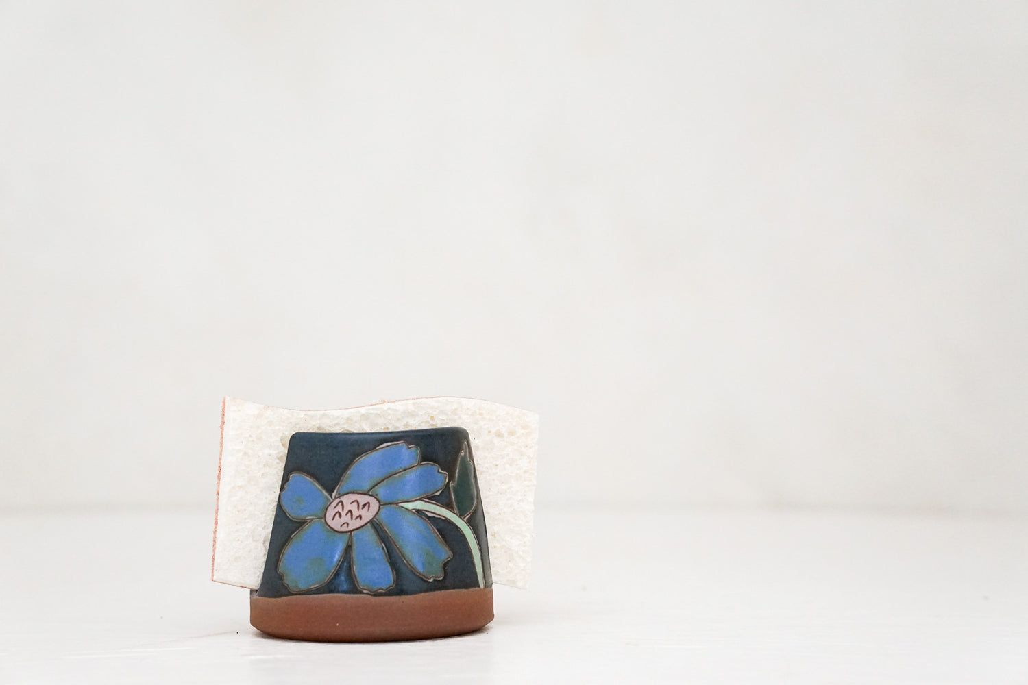 Flower sponge holder in Darby*