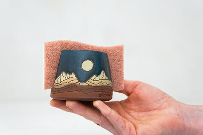 Mtn Moon sponge holder in Darby