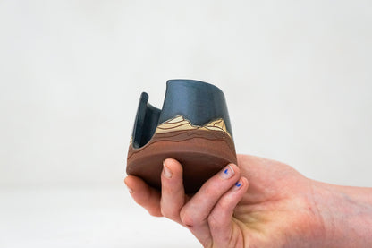 Mtn Moon sponge holder in Darby