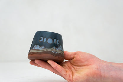 Moonphase sponge holder in Darby