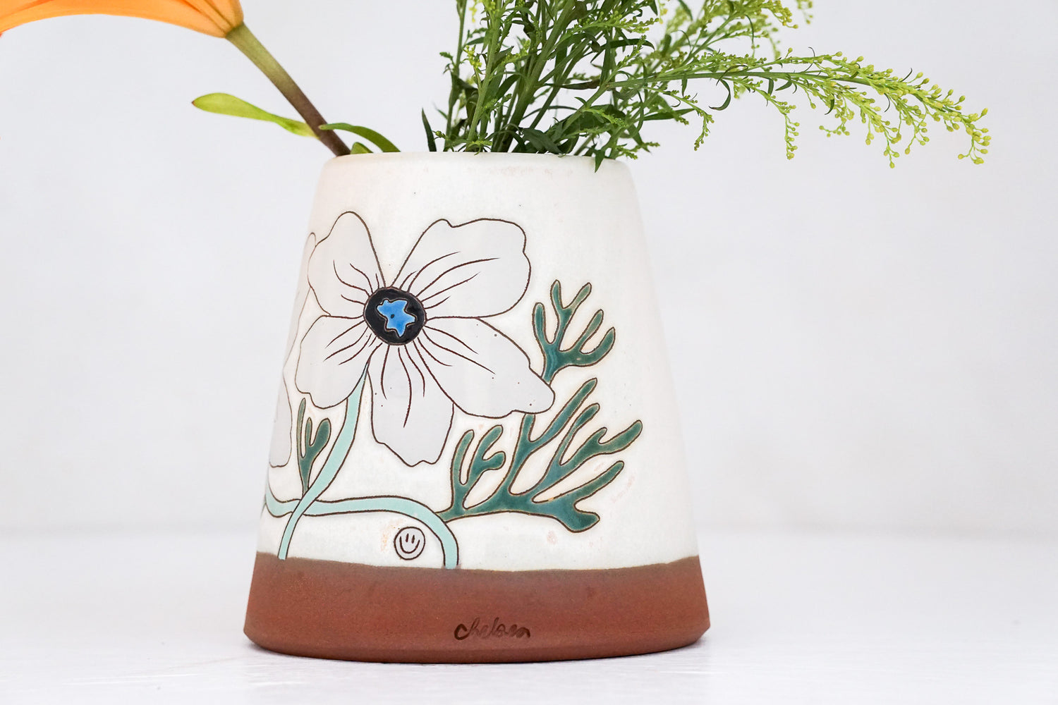 Anemone Flower Utensil Crock/ Vase in Bone