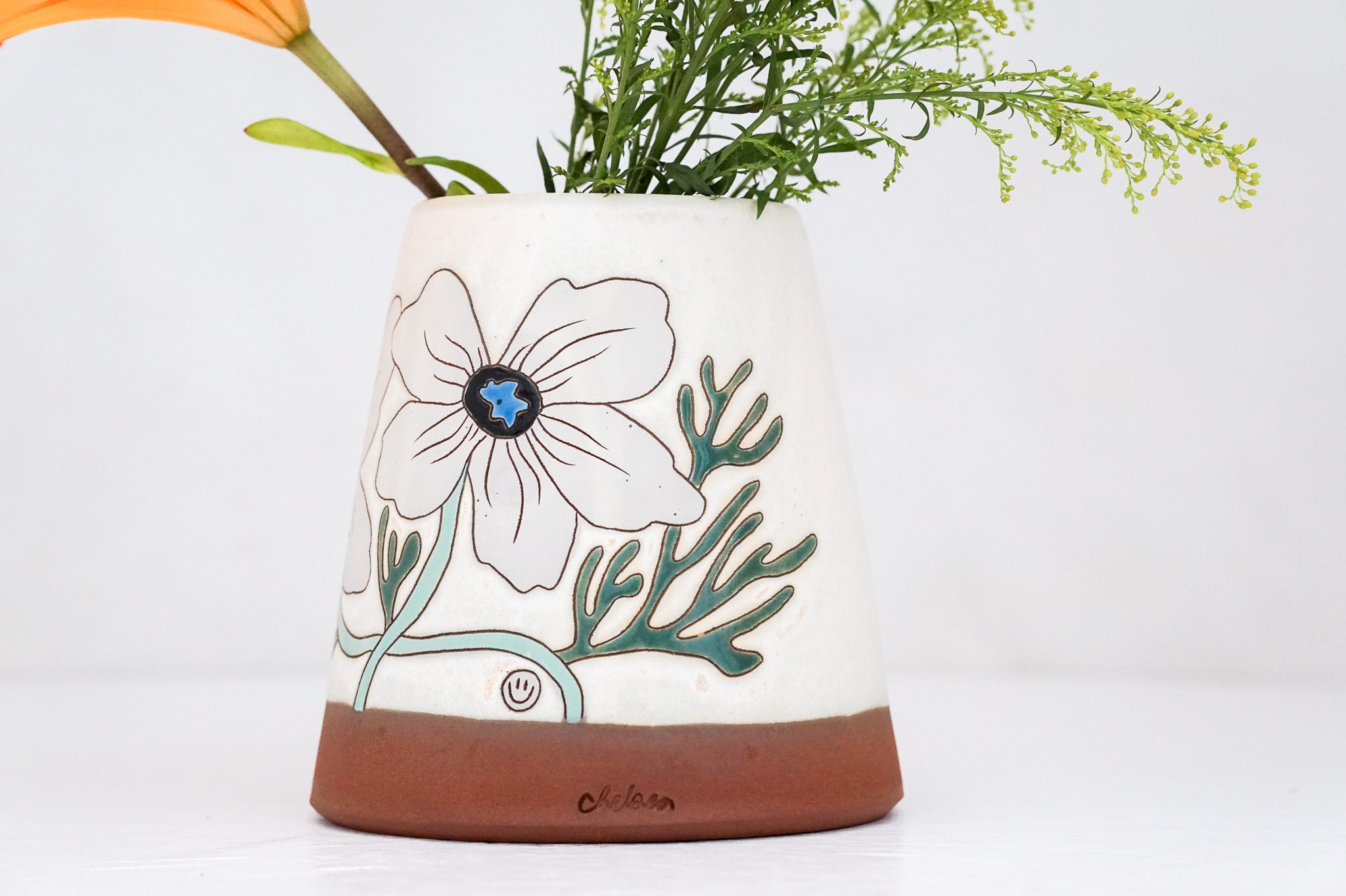 Anemone Flower Utensil Crock/ Vase in Bone
