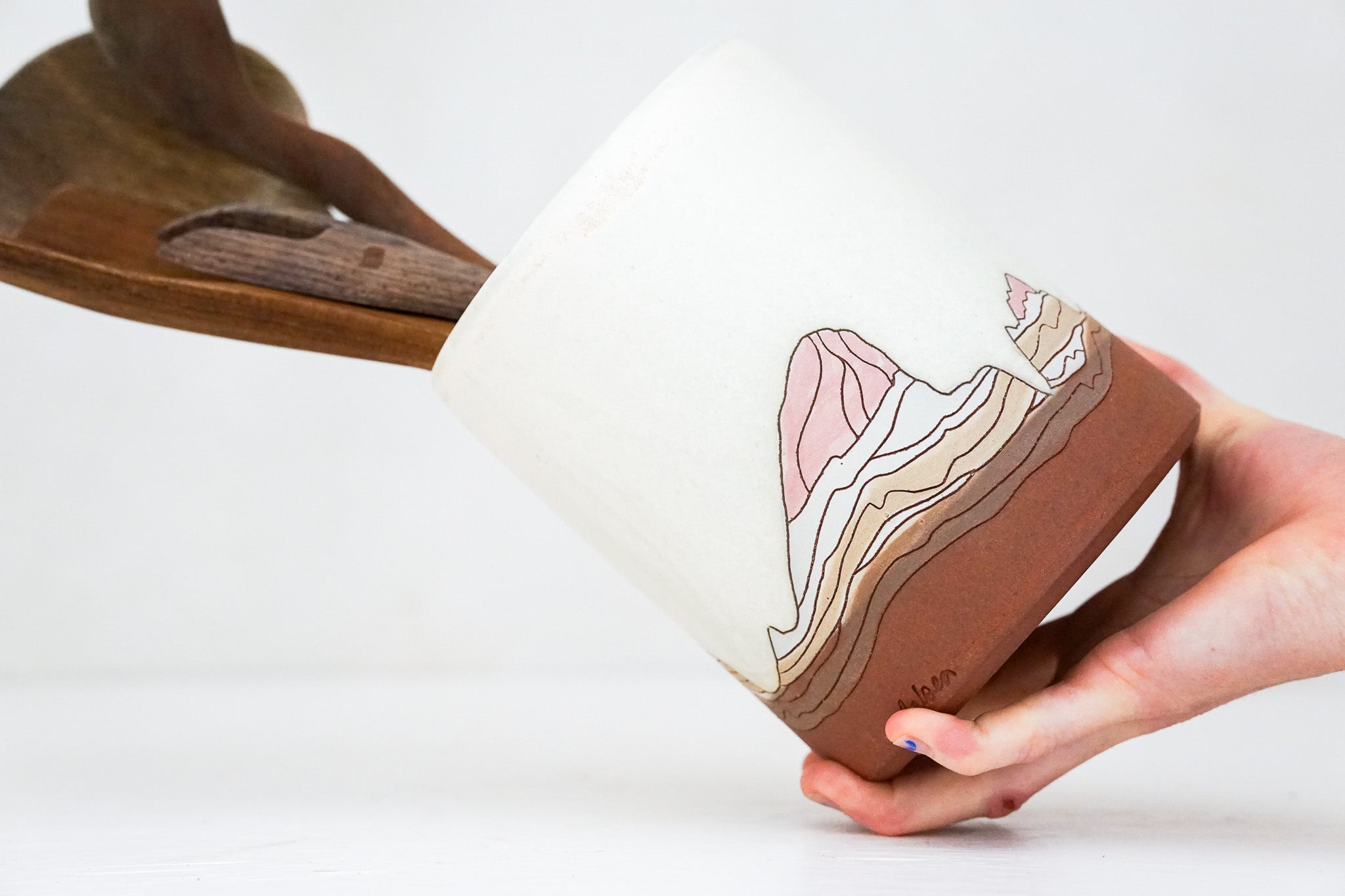 E Teton Utensil Crock in Bone