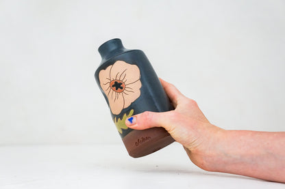 Poppy Bottle vase in Darby