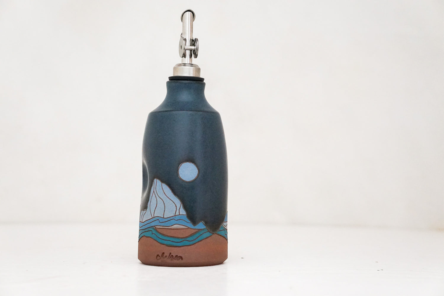 W Teton Olive oil Bottle in Darby