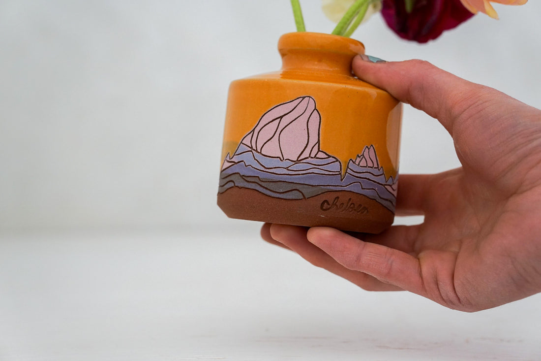 E Teton in Tang Budvase