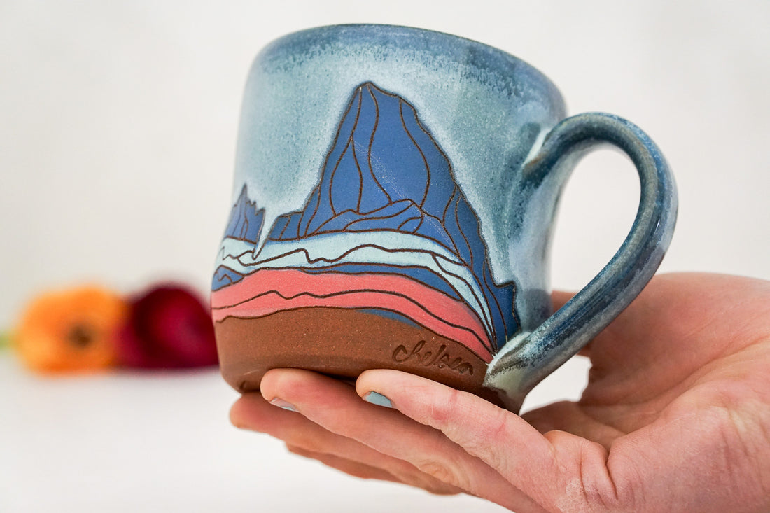 W Teton Blues Wavy mug