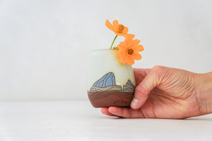 E Teton Bud vase in Bone