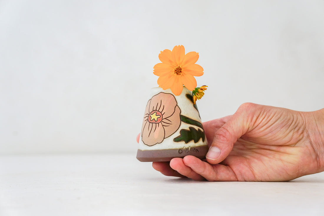 Poppy Flower Bud vase in Bone