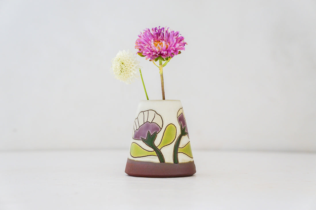 Feels like Spring Flower Bud vase in Bone