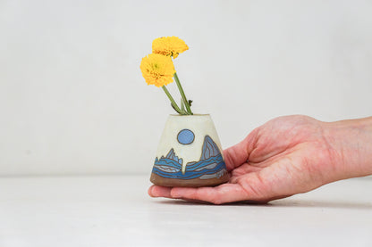 W Teton Moon Bud vase in Bone