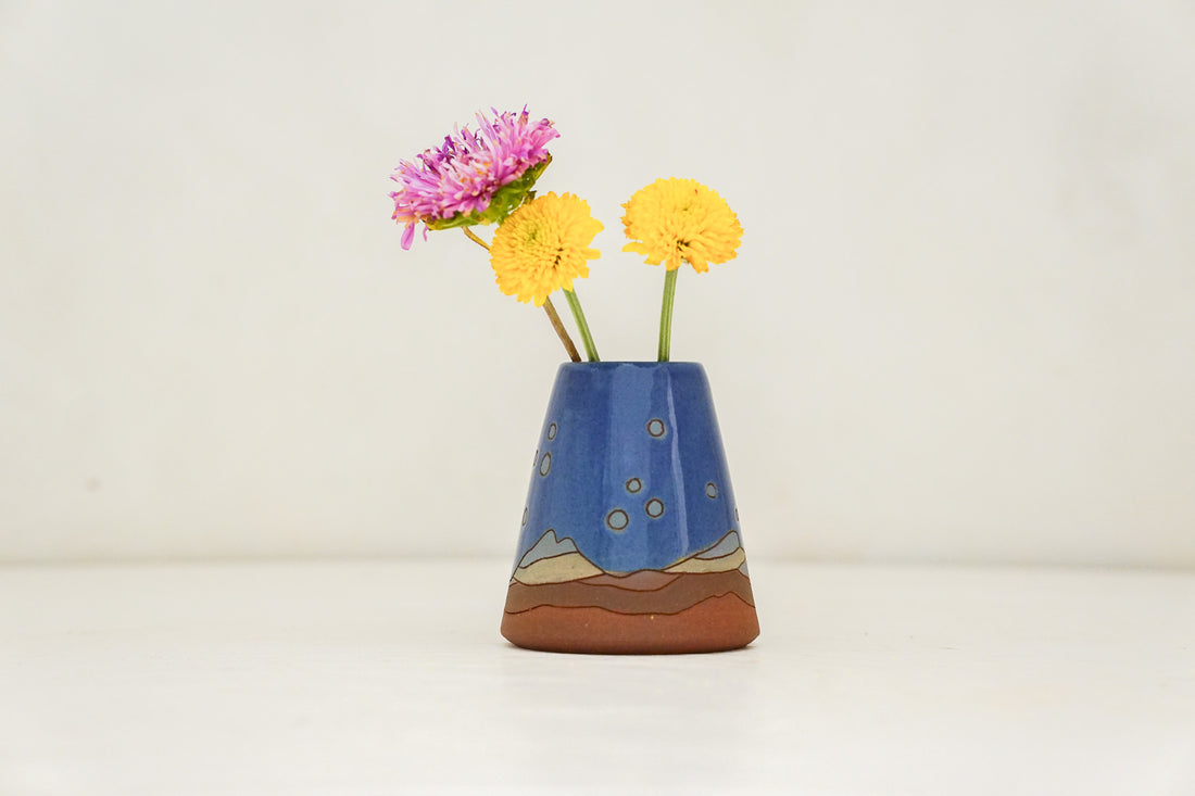 Tent Camp Bud vase in Flax