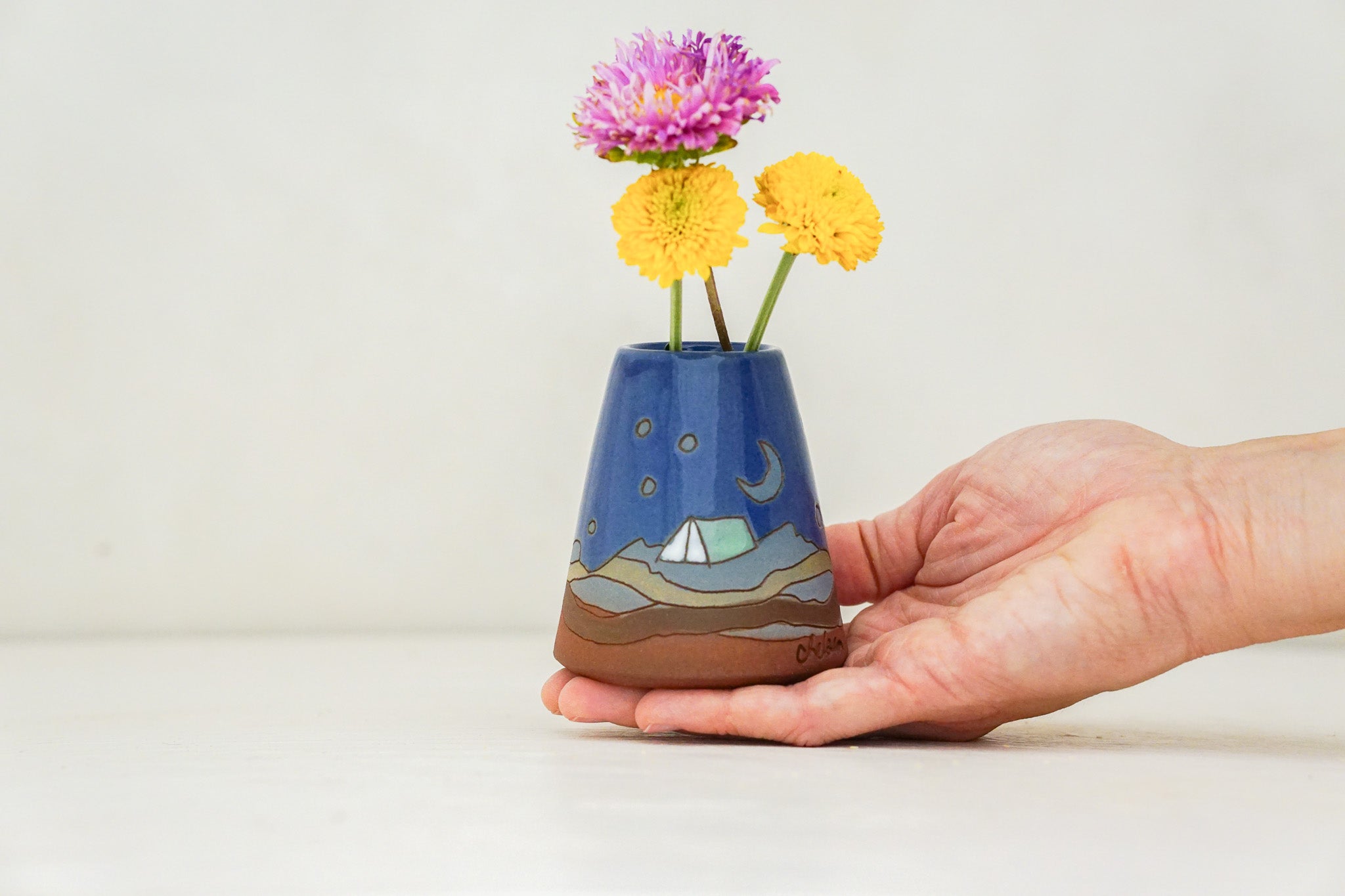 Tent Camp Bud vase in Flax