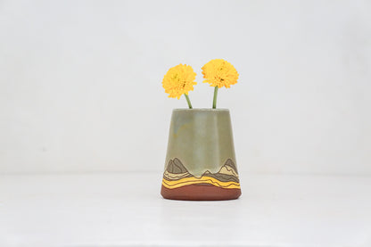 E Teton Bud vase in Sage