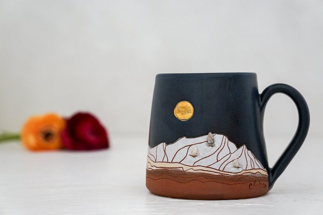 Topaz full moon Mug GOLD in Darby