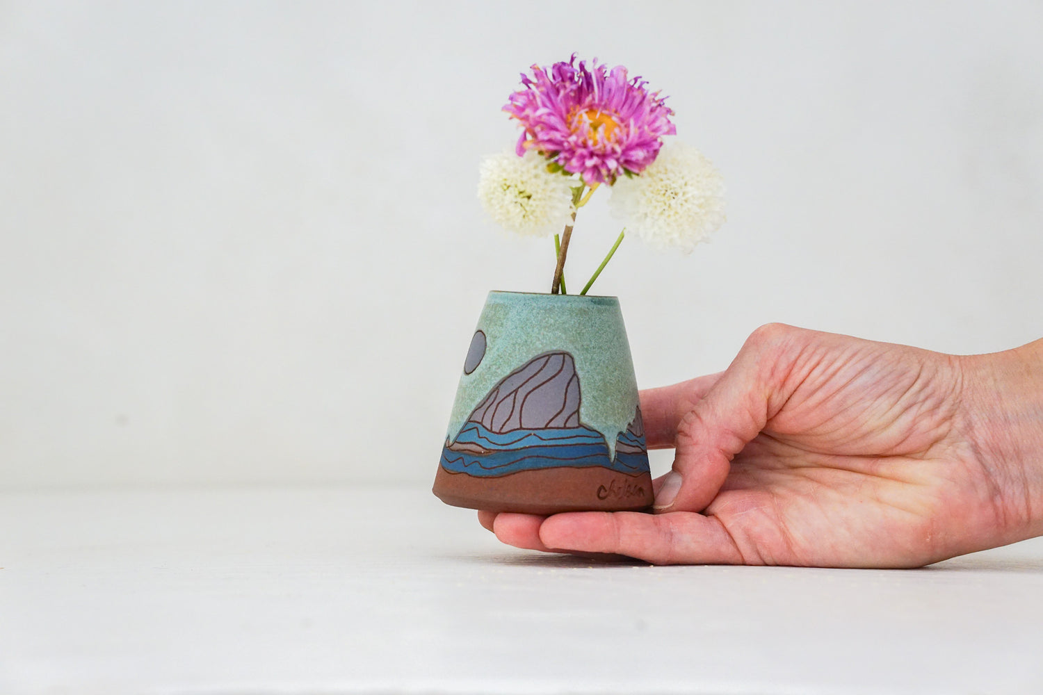 E Teton Purple Moon Bud vase in Lake