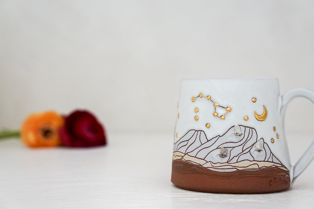 Topaz Big dipper mug GOLD in white
