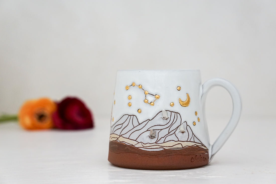 Topaz Big dipper mug GOLD in white