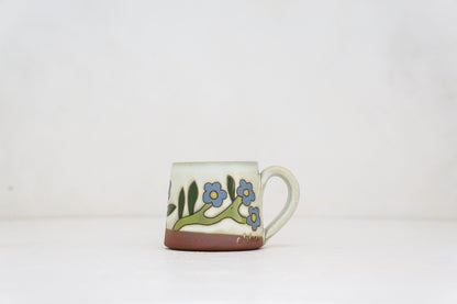 Forget-me-not BB mug in Bone