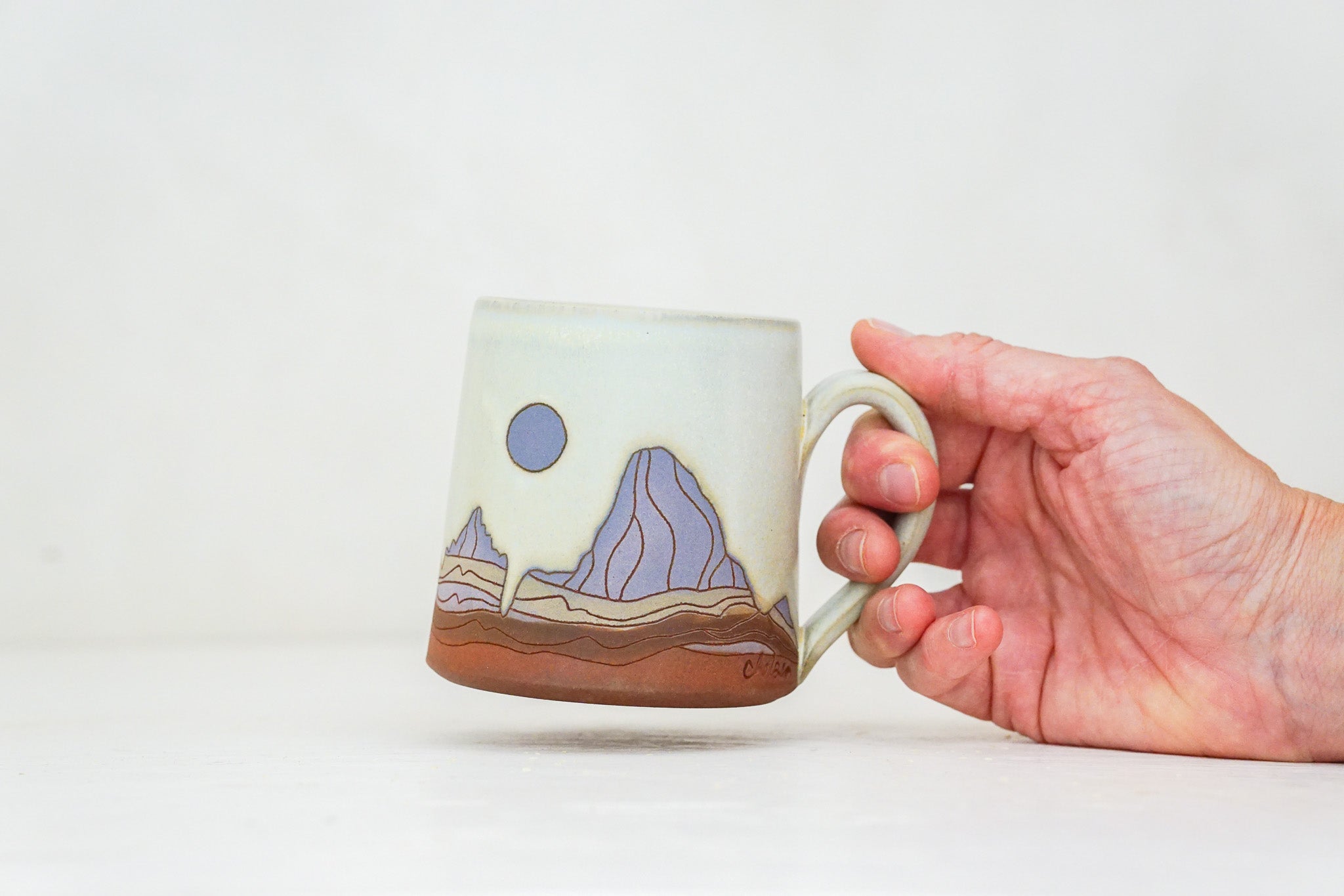 W Teton mug in Bone