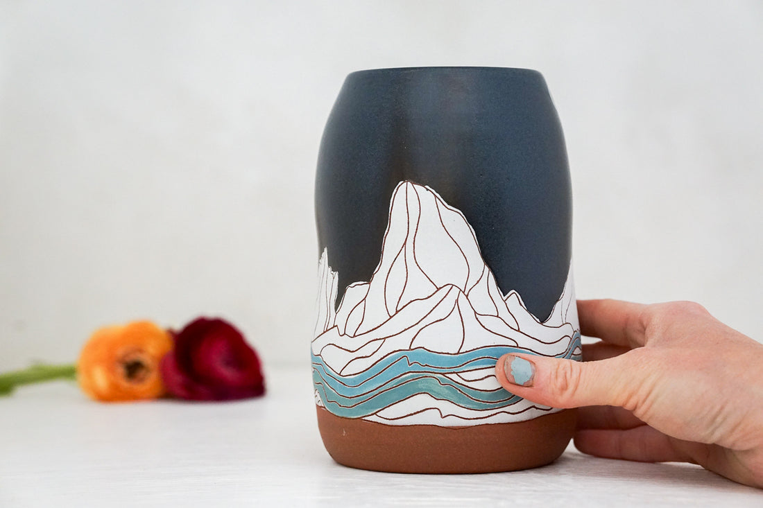 W Teton Darby vase