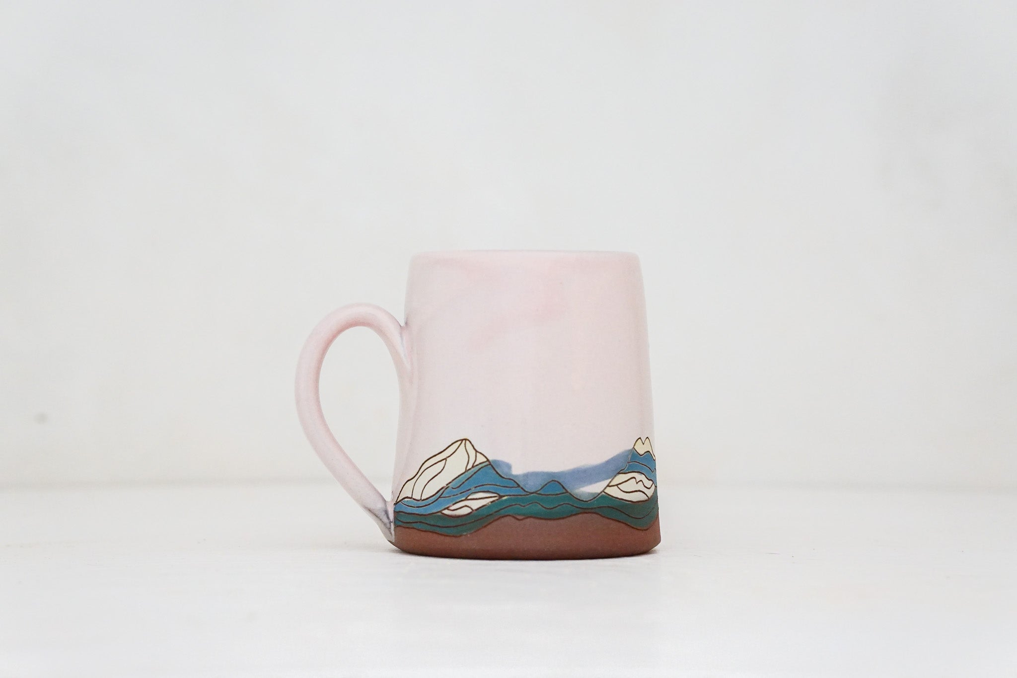 W Teton mug in Pink