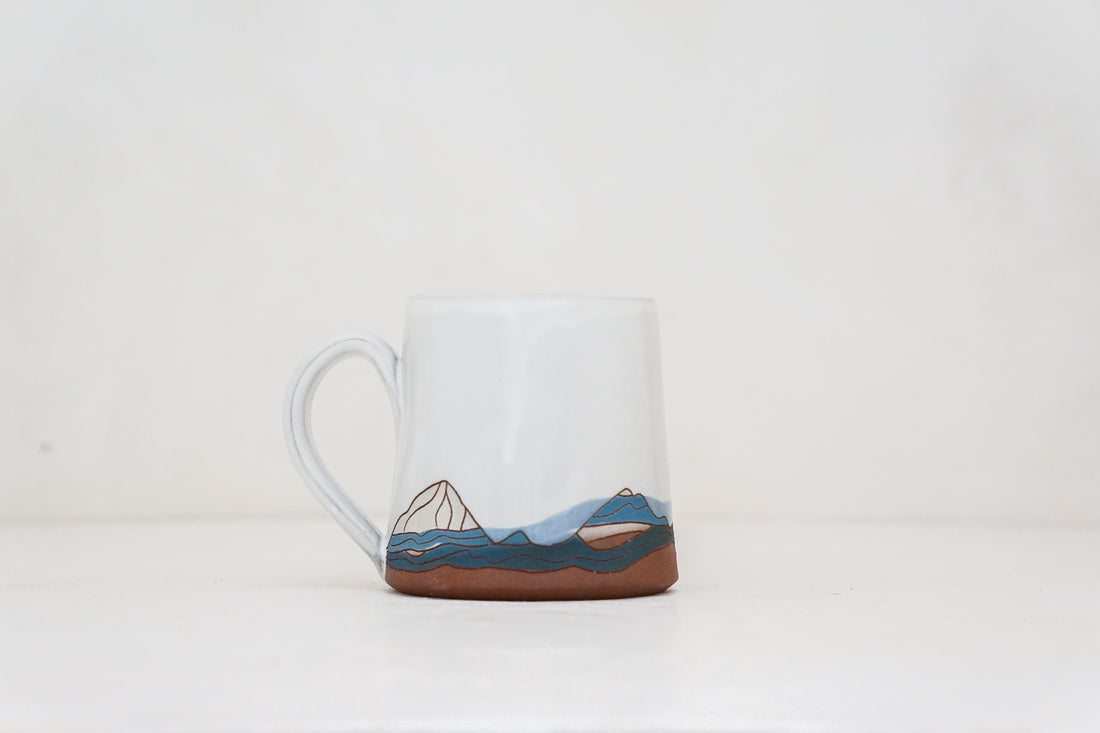 W Teton Blue House mug in White