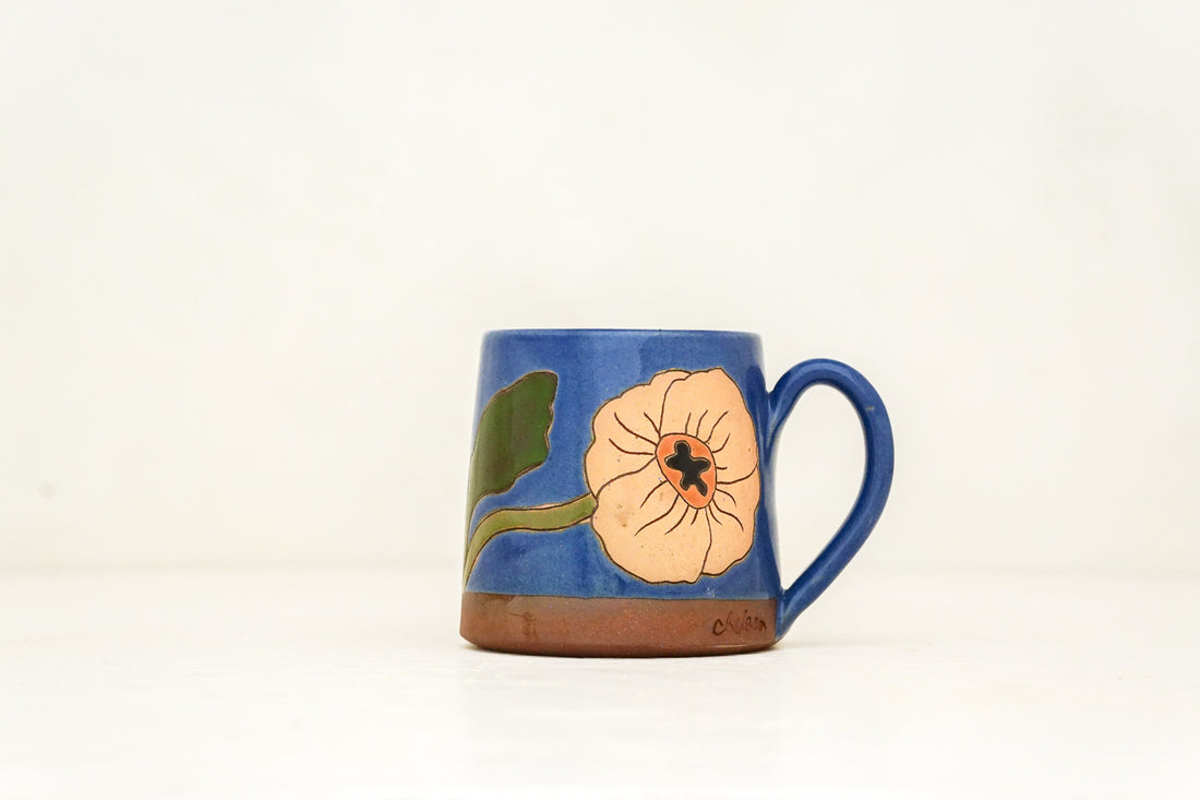 Poppy mug in Flax