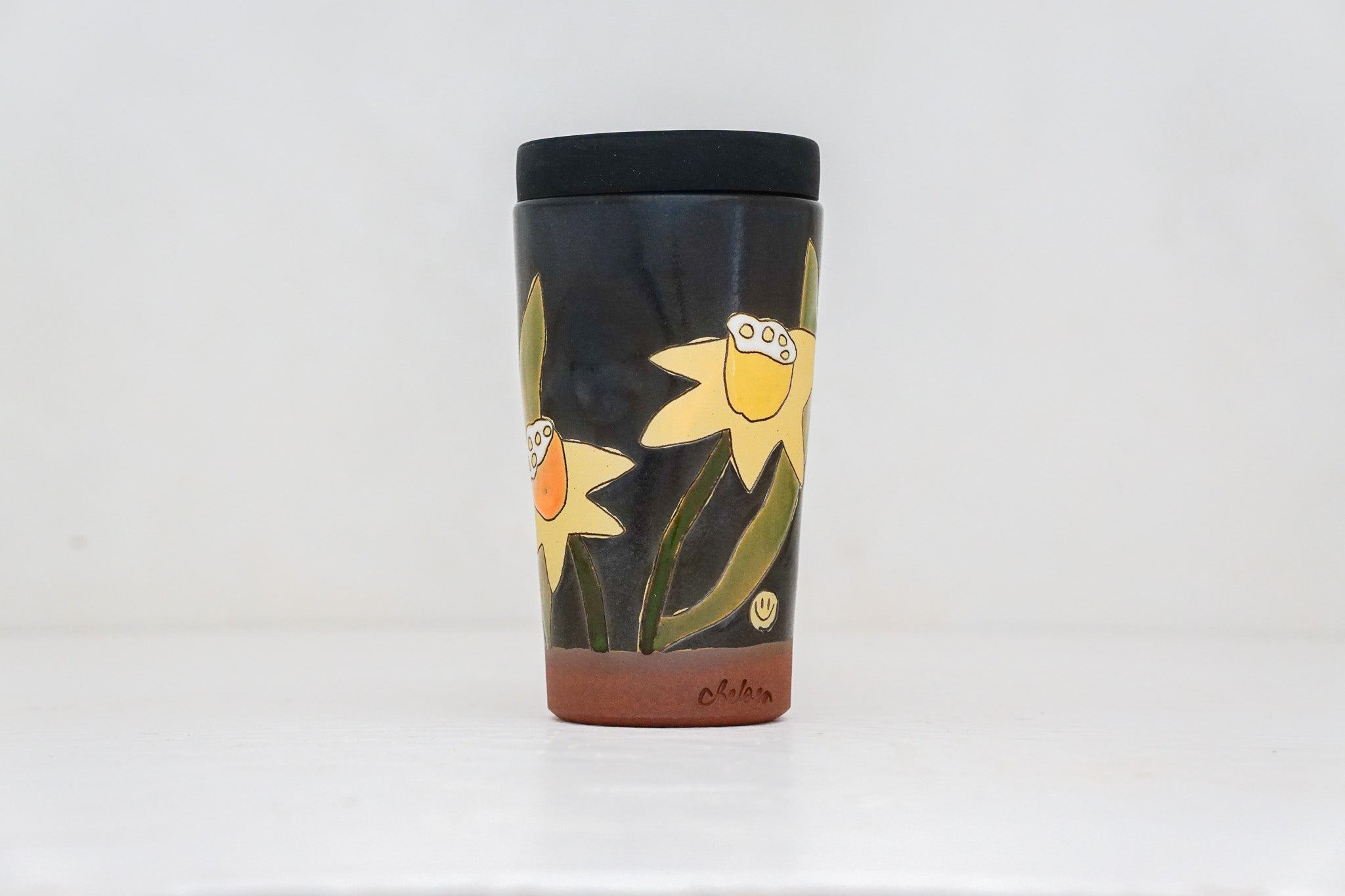 Daffodil travel cup in Darby