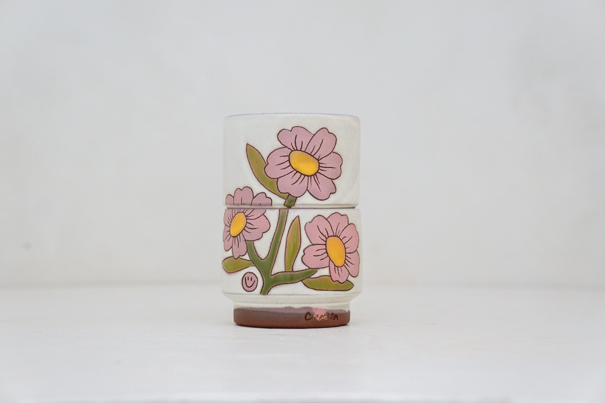 Pinktastic flower double stack cups in Bone