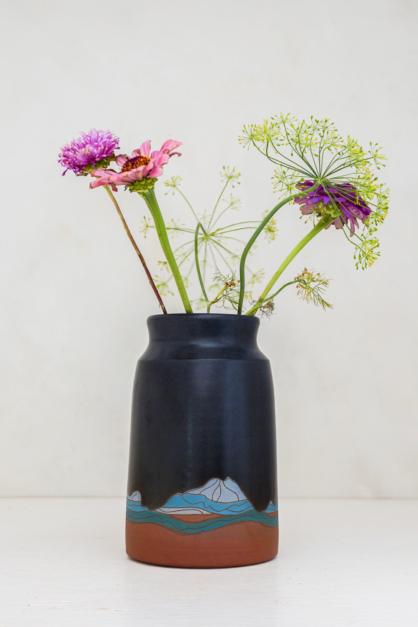 E Teton Blue Vase in Darby