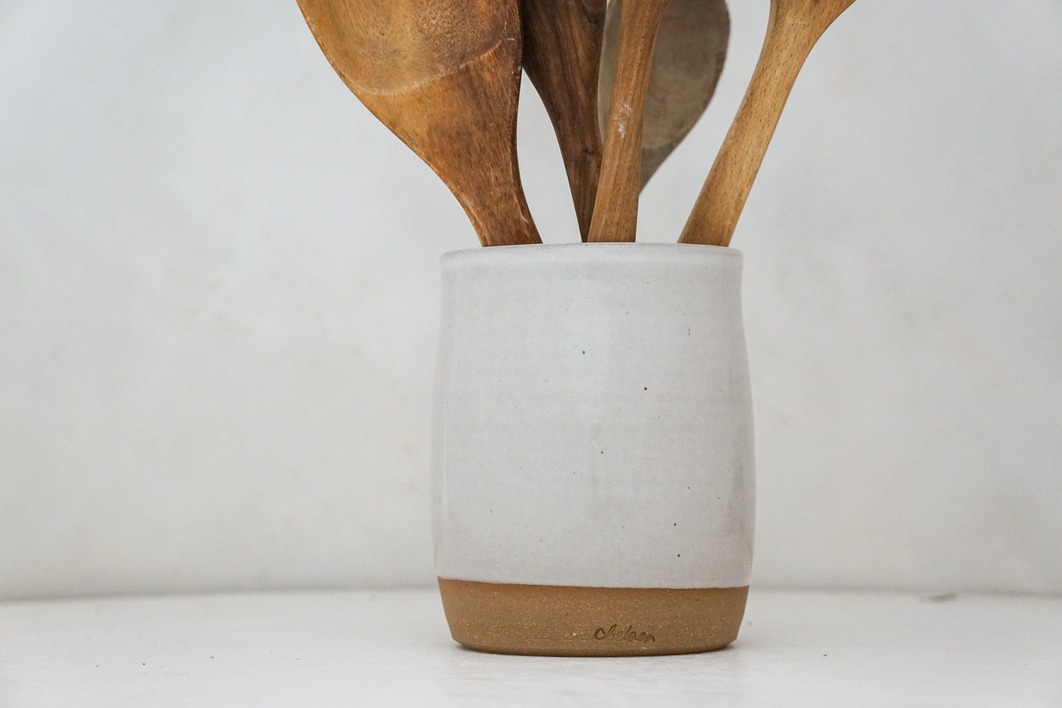 Wavy White Utensil crock / Vase