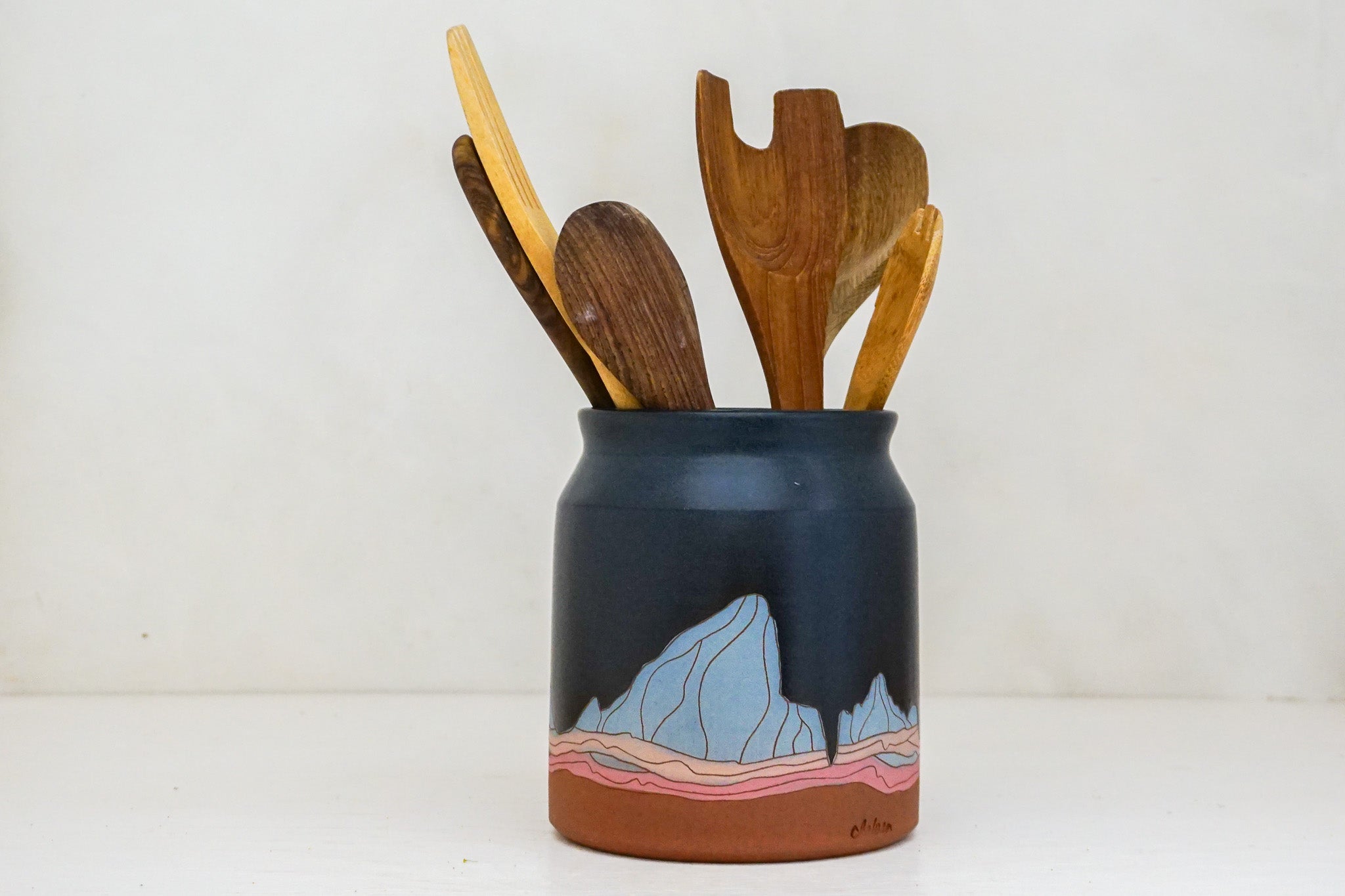 E Teton Blue Utensil Holder in Darby*