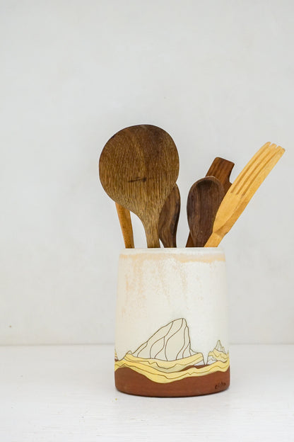 E Teton Yellows Utensil Holder in Bone