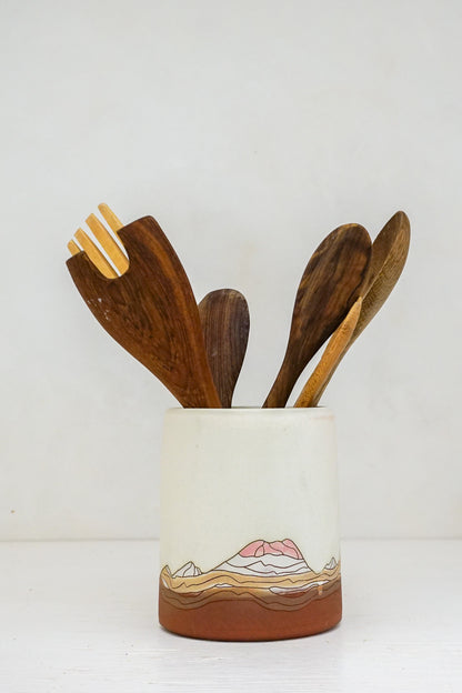 E Teton Neapolitan Utensil Holder in Bone
