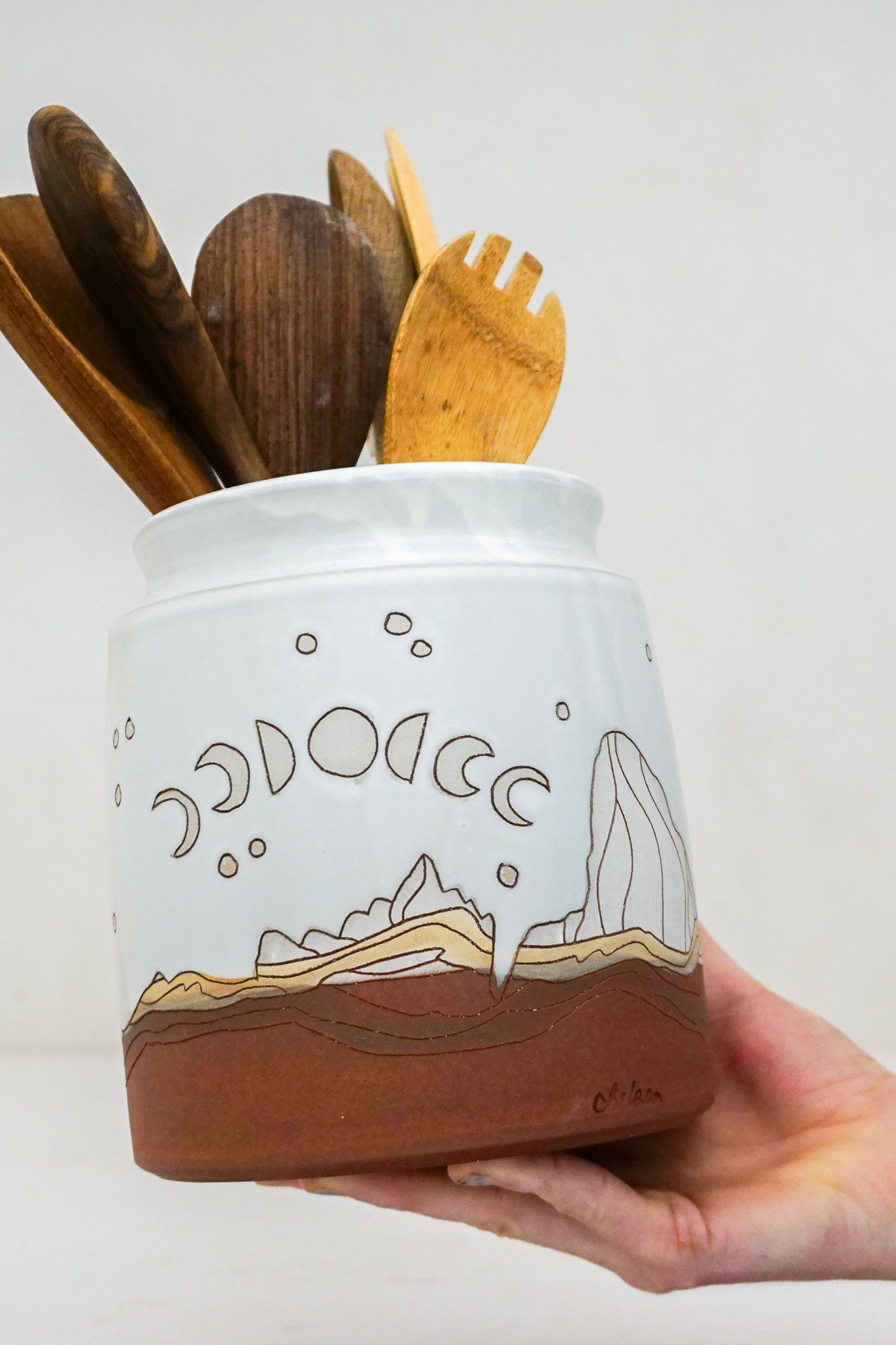 W Teton Moon Phase Utensil Holder in White