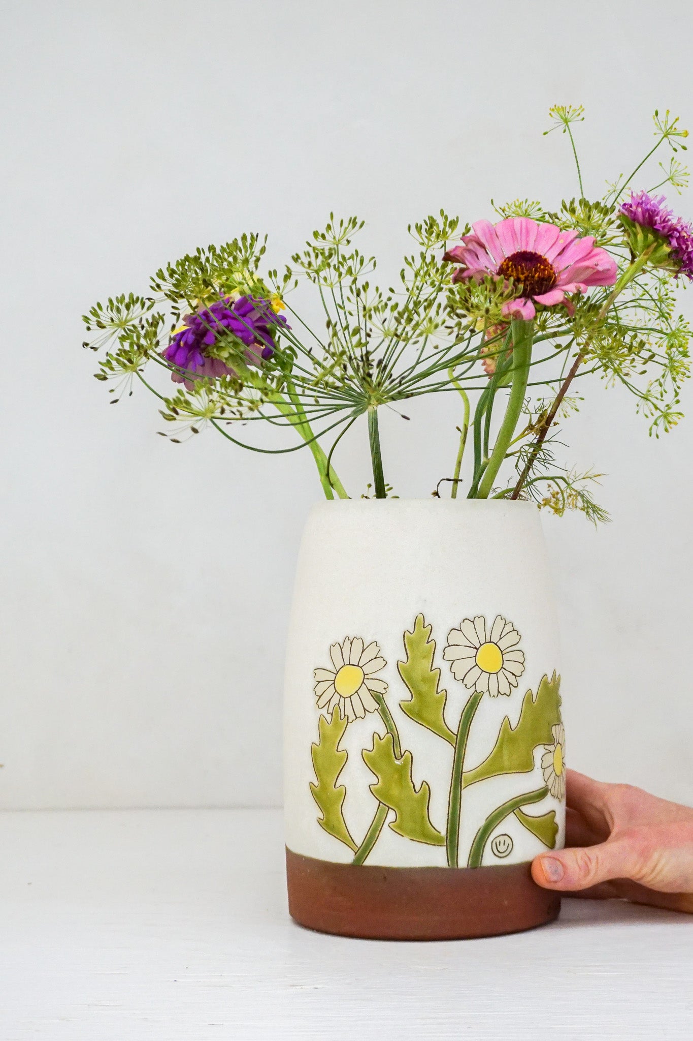 Daisy Flower Vase in Bone