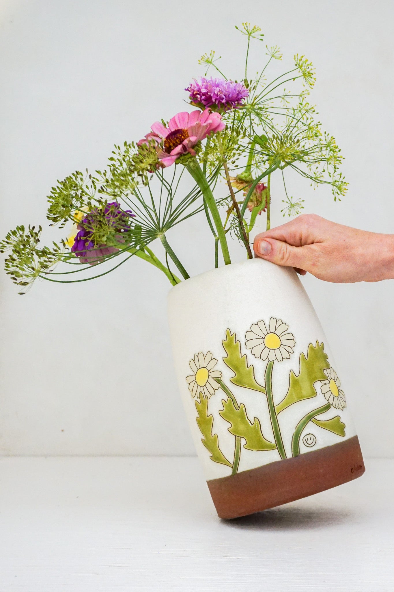 Daisy Flower Vase in Bone