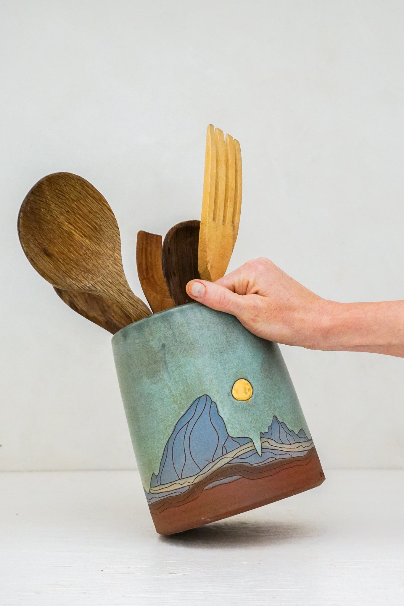 GOLD E Teton Blue Vase in Lake