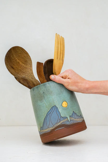 GOLD E Teton Blue Vase in Lake