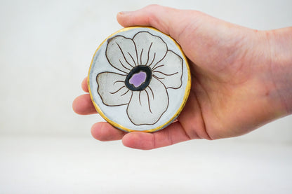 GOLD Flower ring dish in White