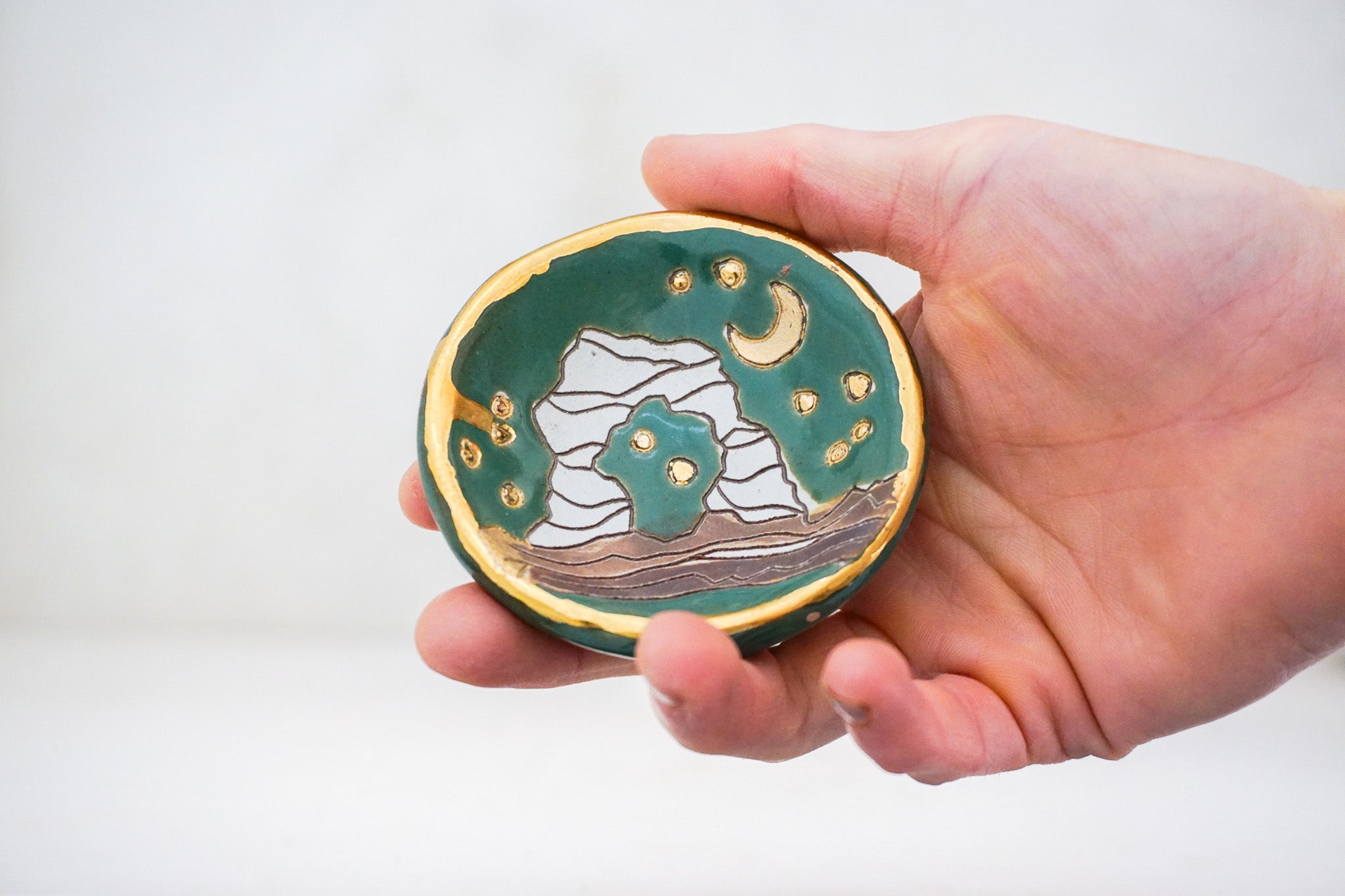 Arches ring dish in Kali
