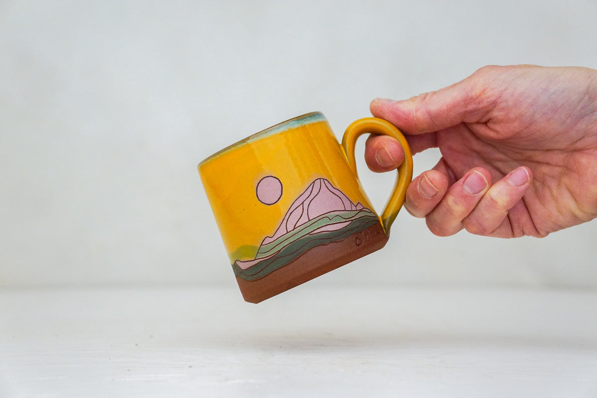 Mtn BB mug in Tang
