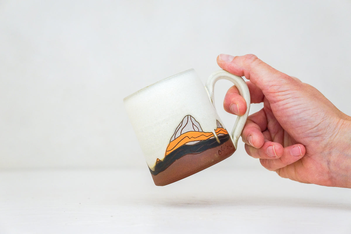 E Teton BB mug in Bone